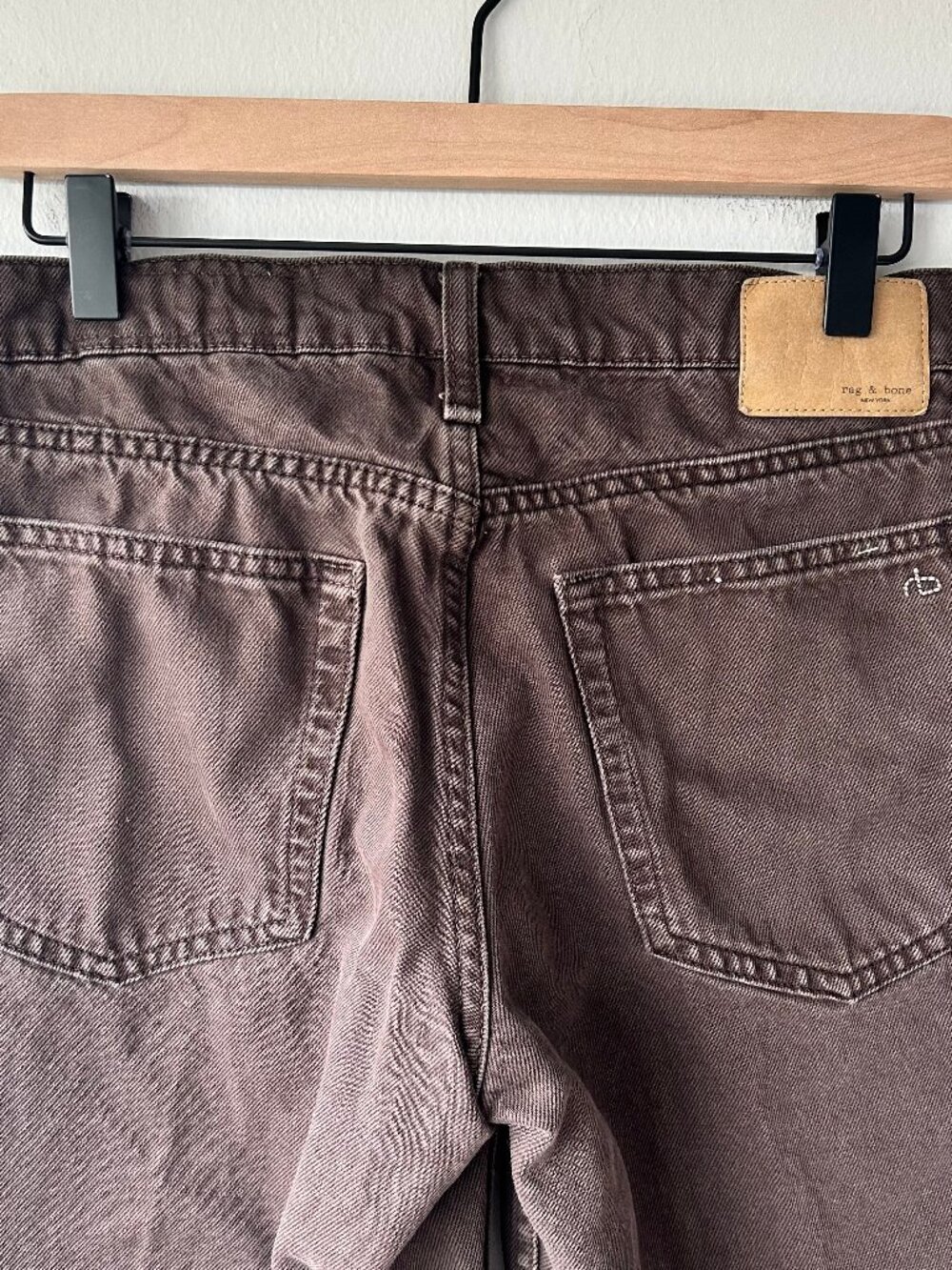 Rag & Bone Saige Low Rise Relaxed Straight Full Jeans Dark Brown Women Size 26 - Picture 7 of 14